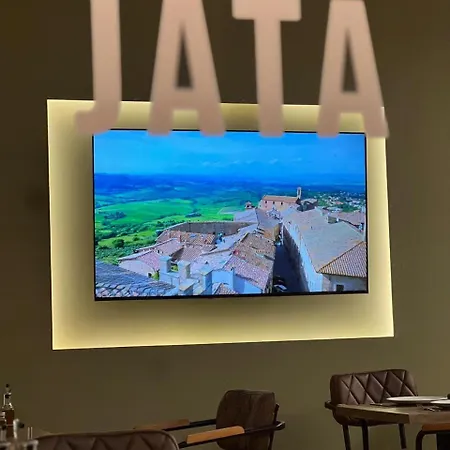 Szálloda Jata